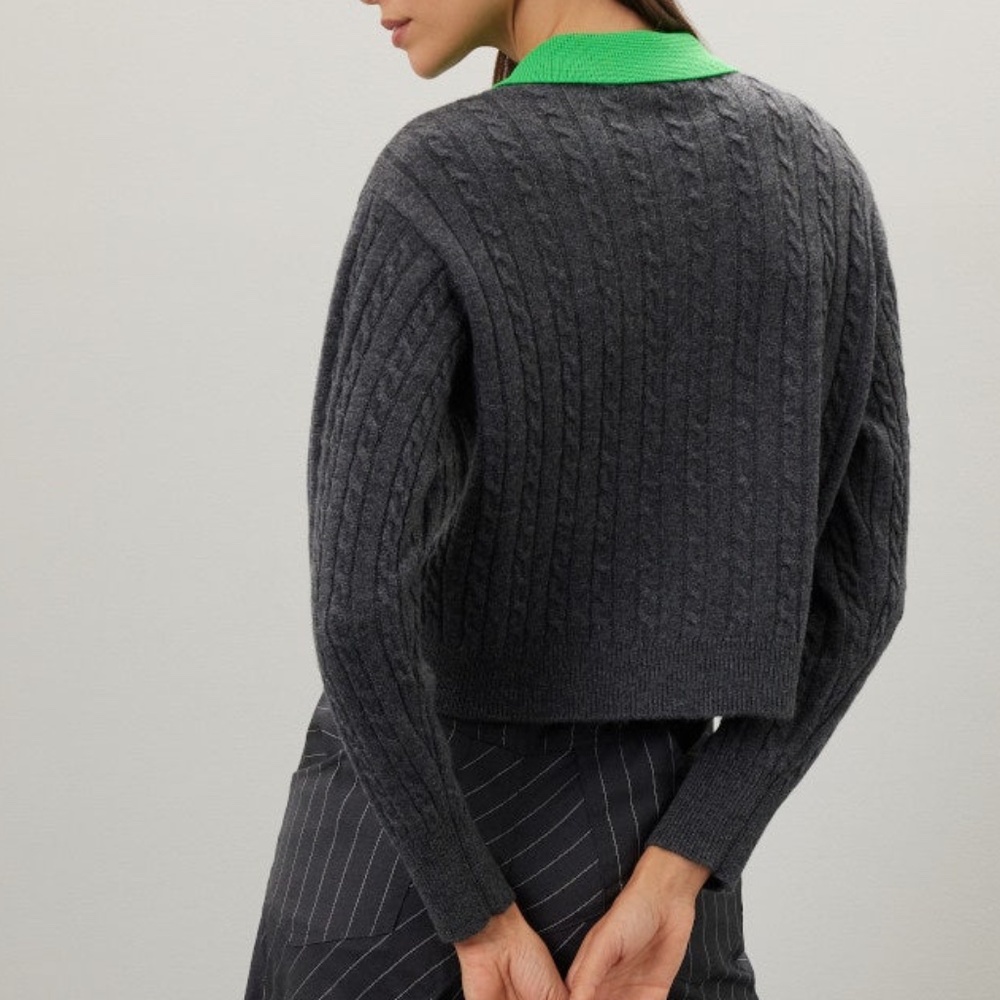 Sandro Reno Sweater with Green Contrast Collar, US 10 - Picture 4 of 10